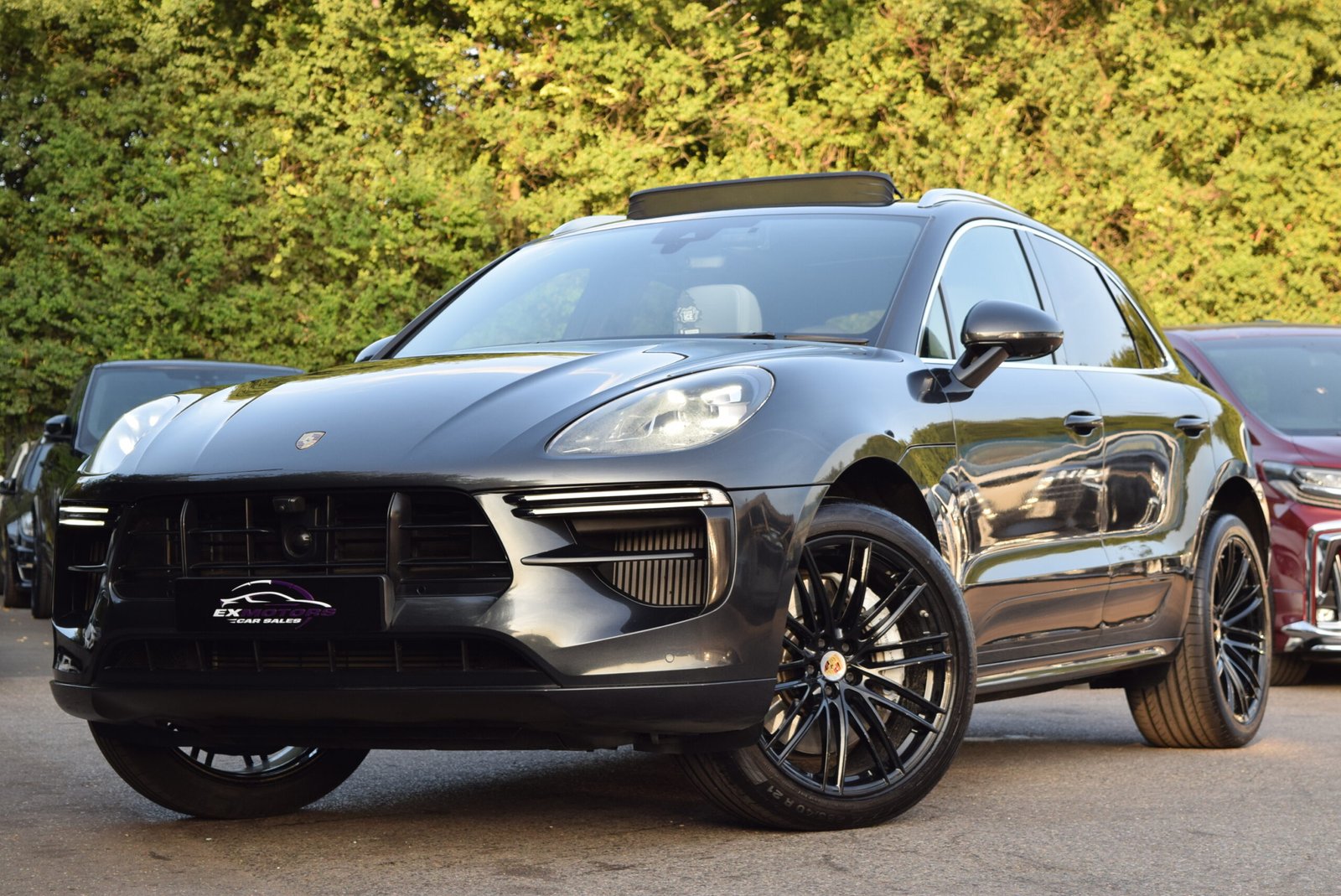 PORSCHE MACAN TURBO 2.9 PDK SPORT CHRONO PACKAGE FULLY LOADED RADAR CRUISE